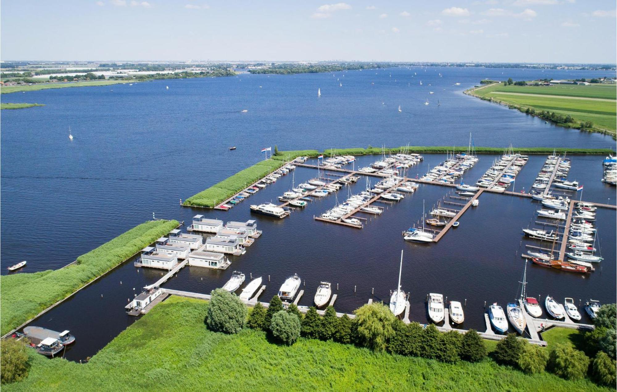 Hotel Aqualiving Aalsmeer Exteriér fotografie