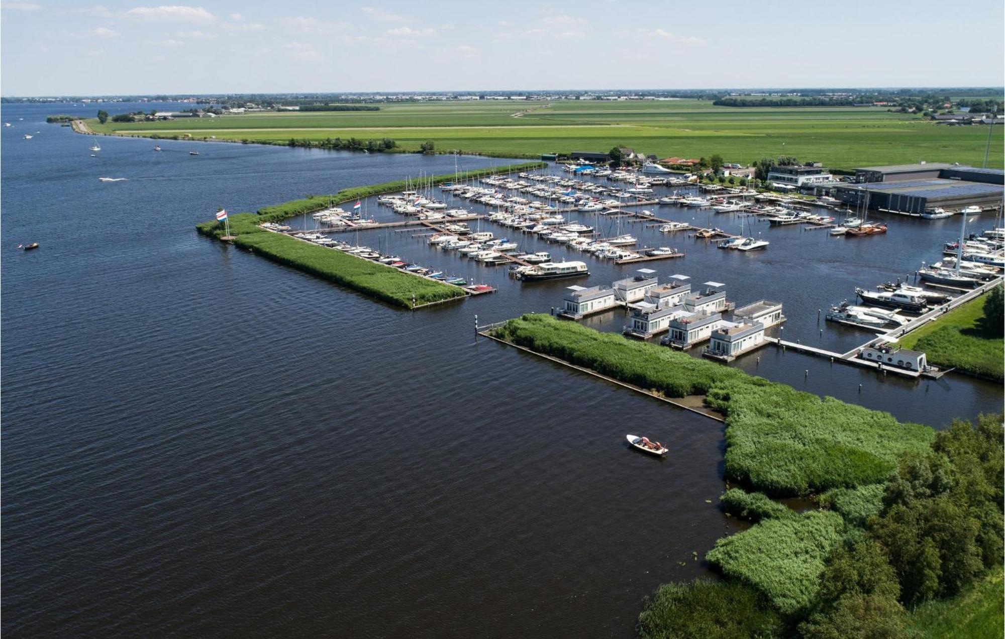 Hotel Aqualiving Aalsmeer Exteriér fotografie