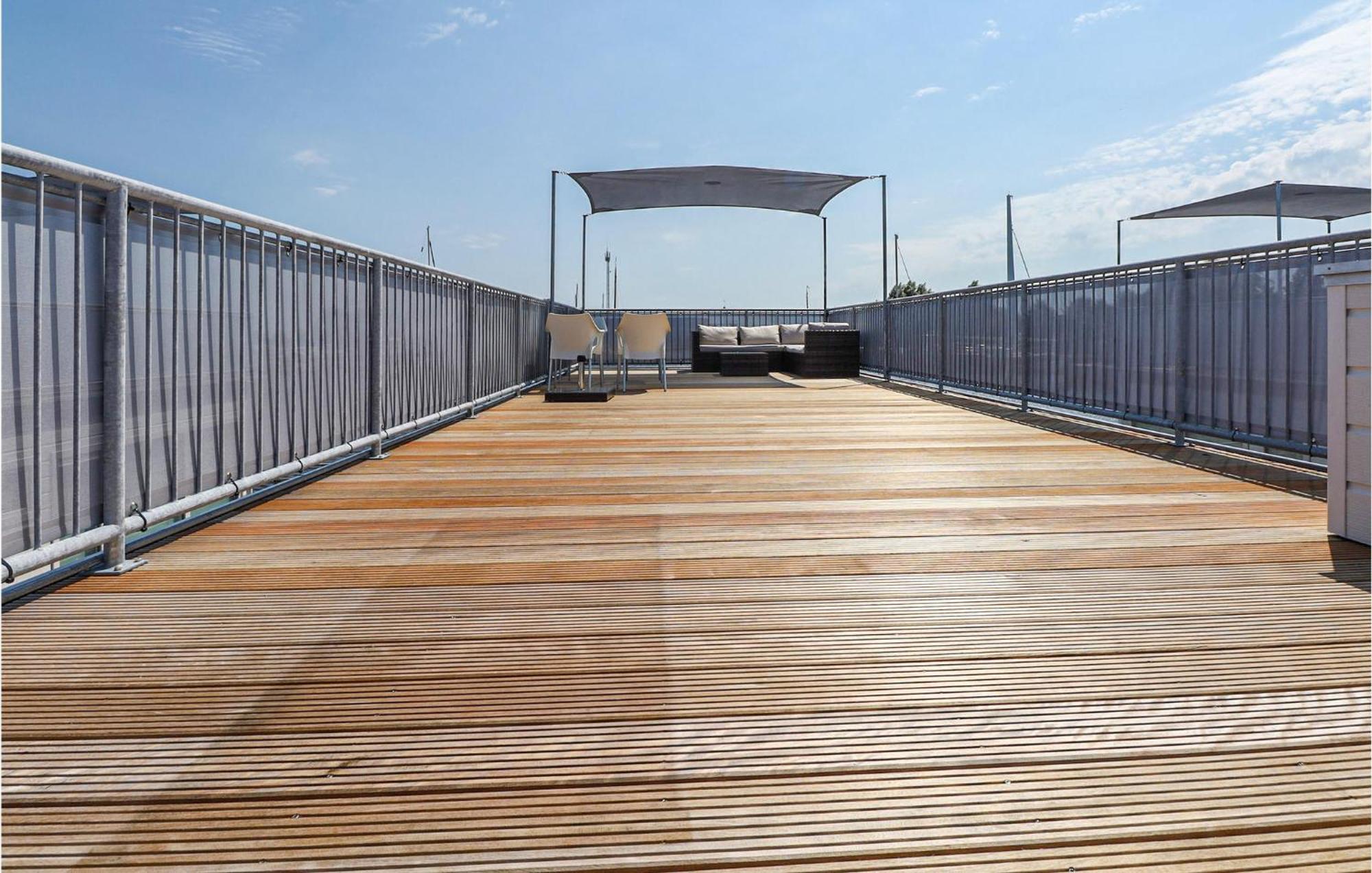 Hotel Aqualiving Aalsmeer Exteriér fotografie